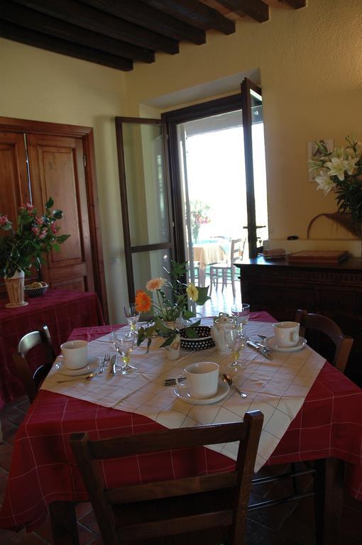 Agriturismo Pian Dei Pini Монтиано Екстериор снимка